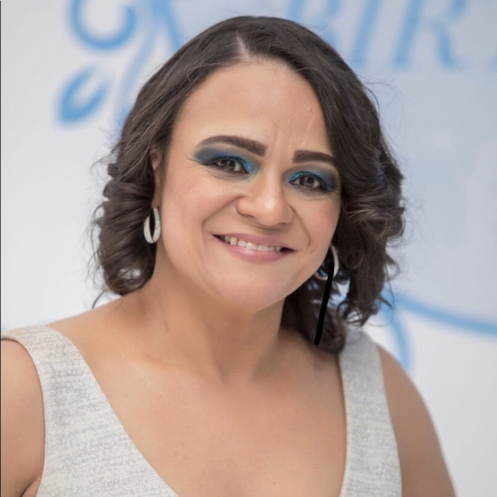 Meet your Posher, Suleica